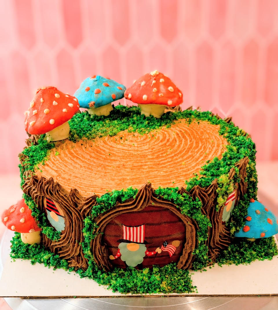 Coffin-shaped cake